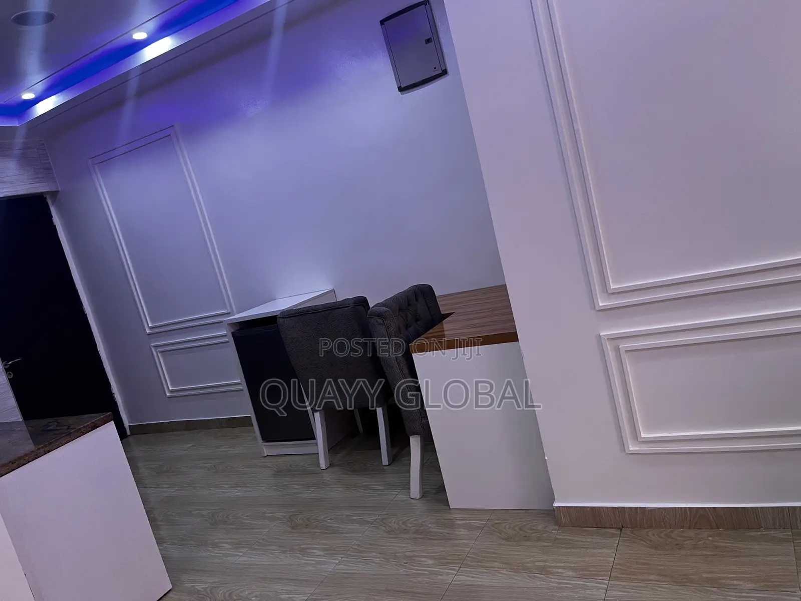 Spaciously Furnished 1 Bedroom With 24/7 Light and Wifi in Dawaki