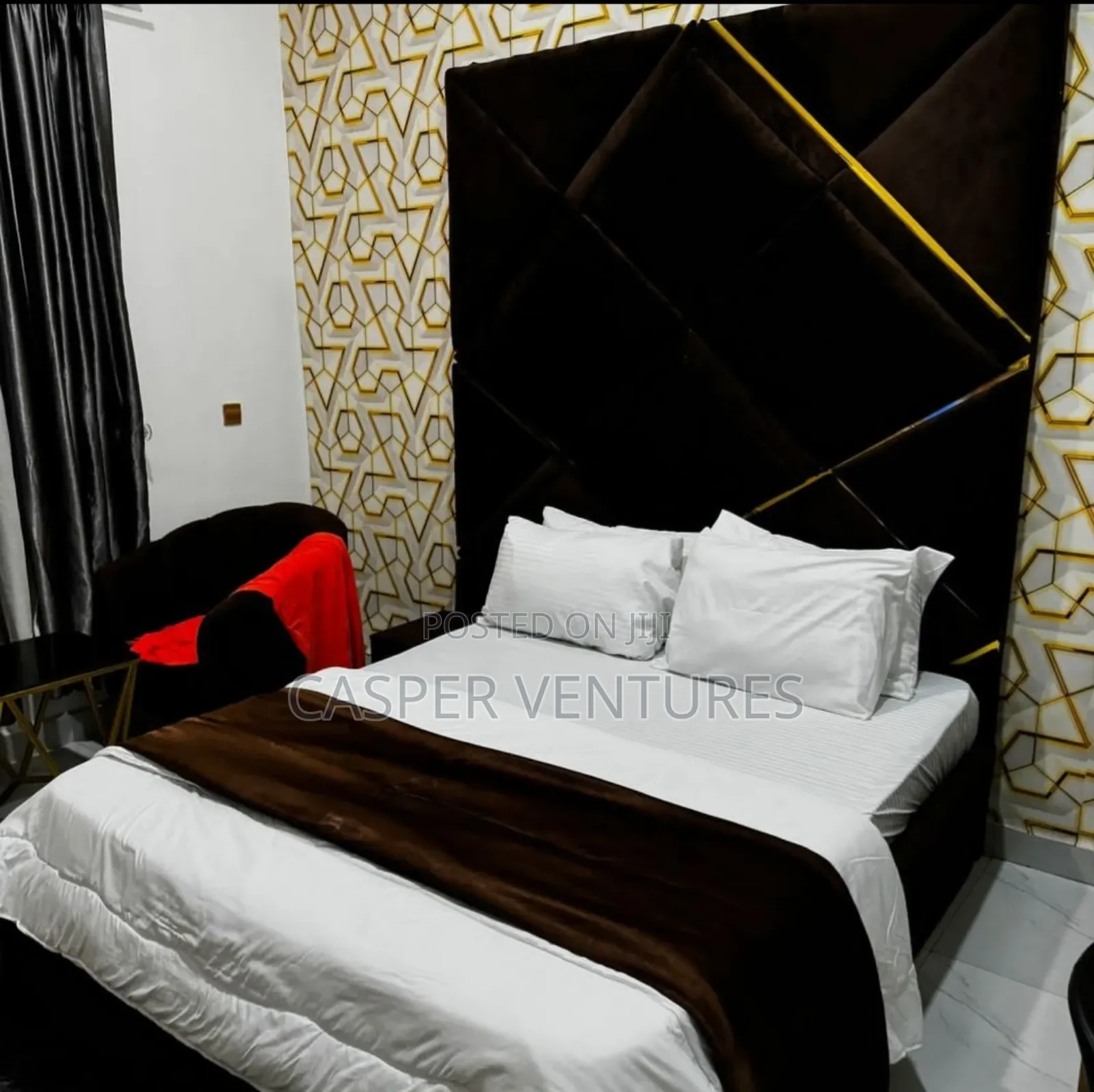 Colorful and Attractive Apartment in Lekki Phase 2