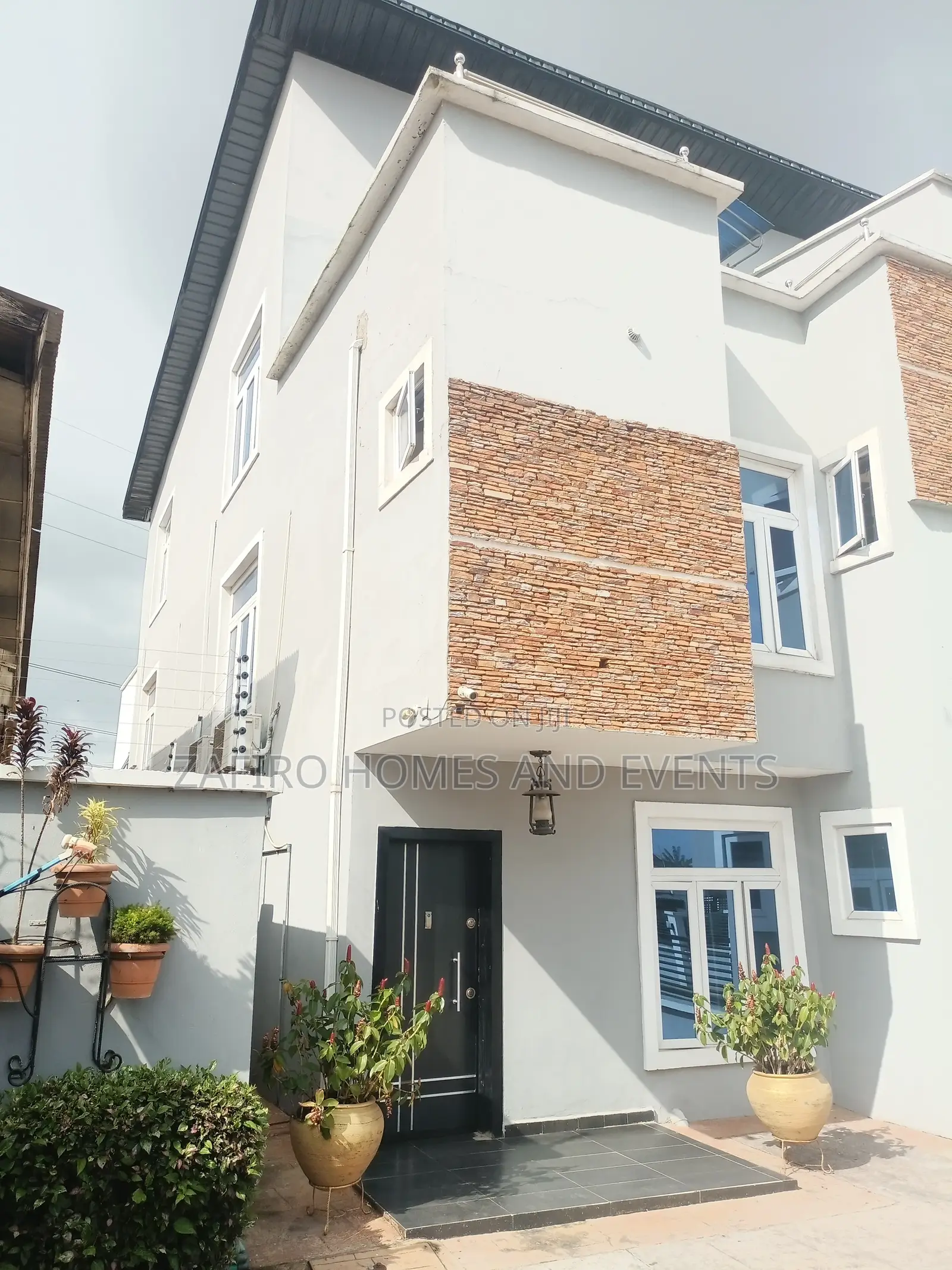Exotic Furnished 3 Bedroom Duplex at Oluyole Estate in Oluyole Estate