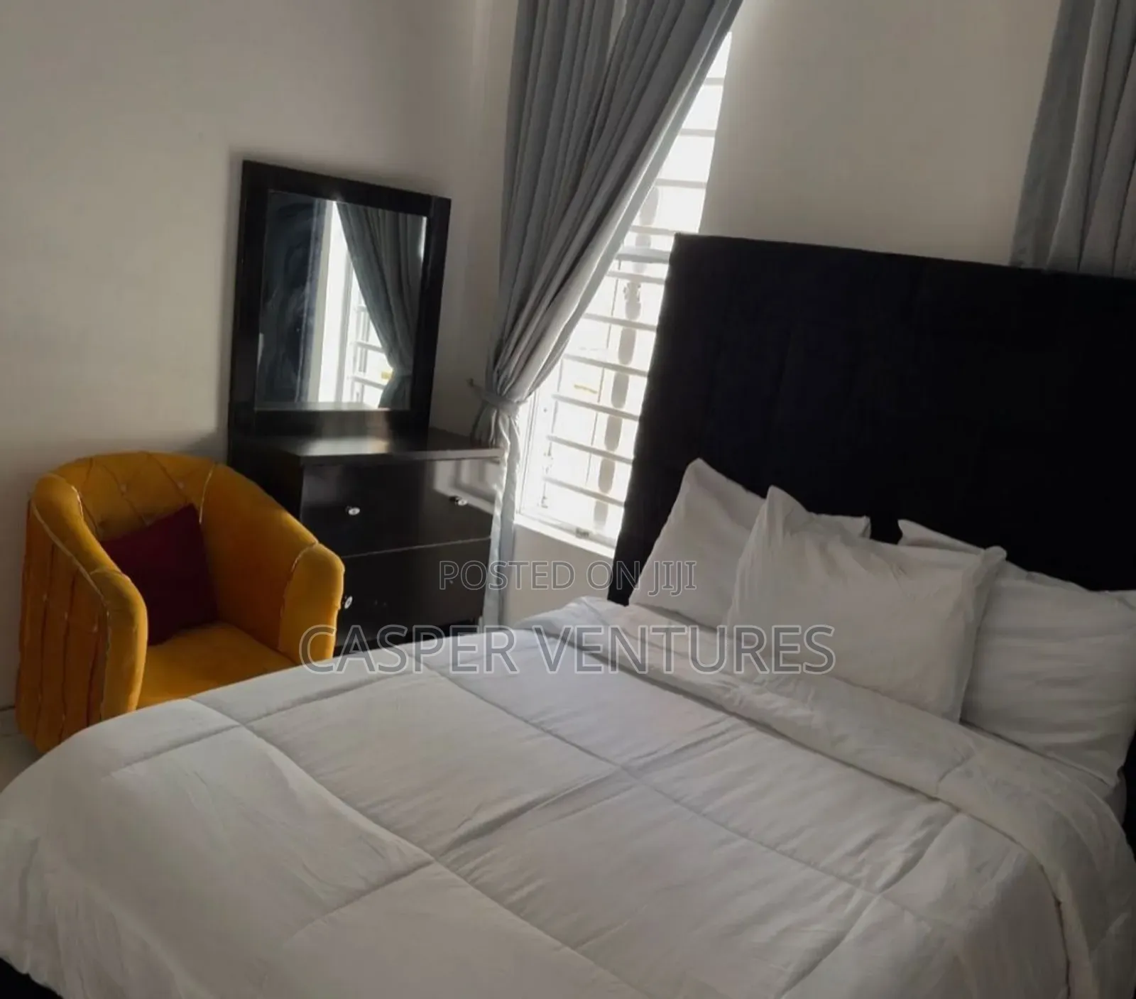 Colorful Weekly and Monthly Apartment in Lekki Phase 2