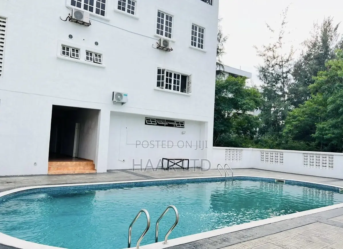One Bedroom in Banana Island With Pool in Banana Island