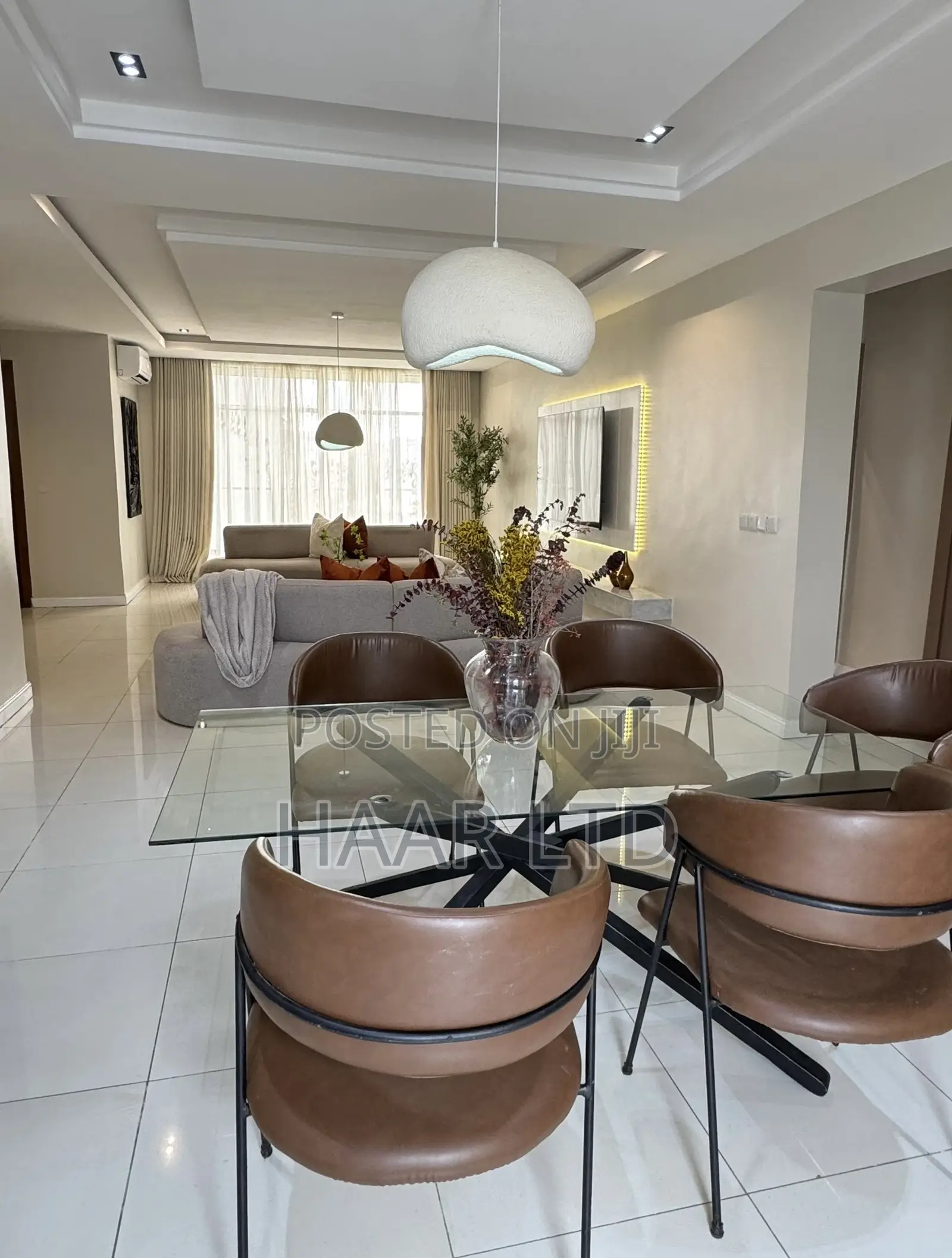 Spacious 3bedroom Apartment With Swimming Pool. in Ahmadu Bello Way