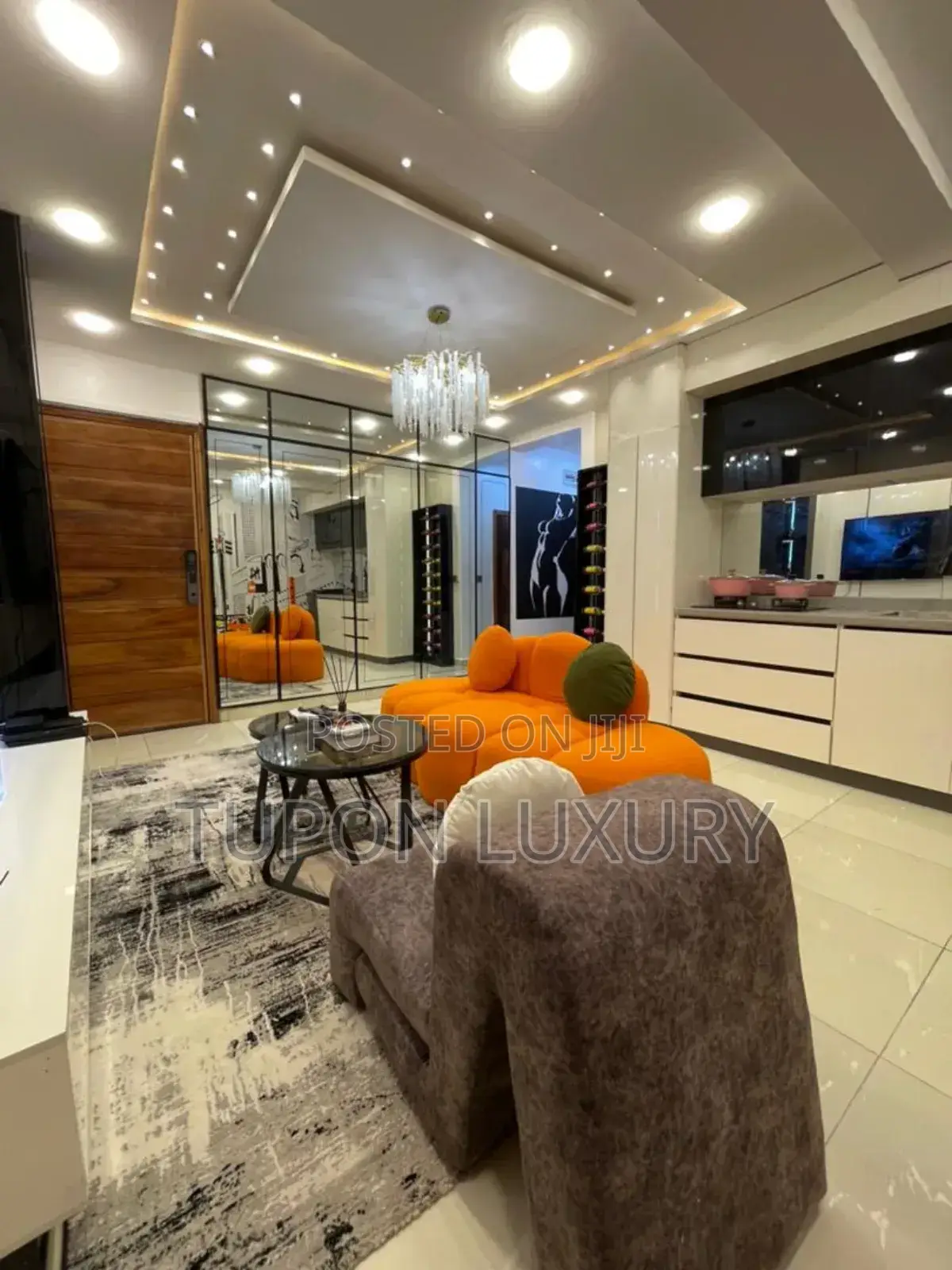 Luxury 1bedroom Apartment With Pool and Ps4 in Ikate