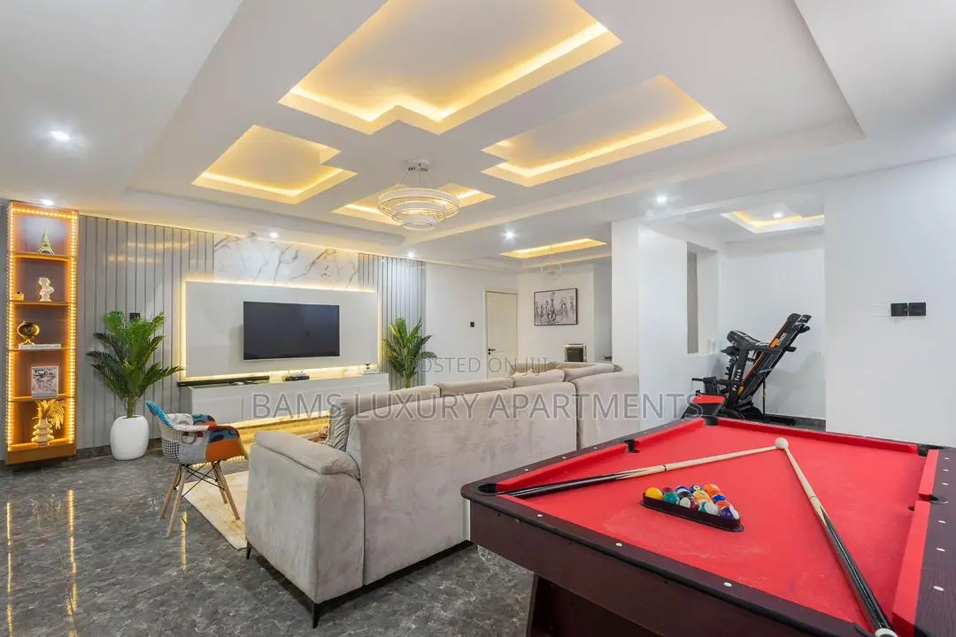 3 Bed + 3.5 Bath With Swimming Pool and Snooker Table in Victoria Island