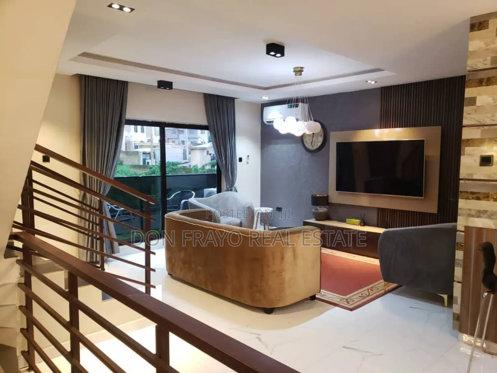 3 Beds Short Let Apt in Ikolaba Estate Near Bodija in Bodija