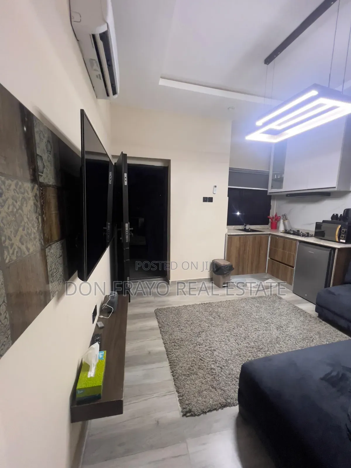 1 Bed Parlor Short Let in Ikolaba Estate Agodi Gra Area in Bodija