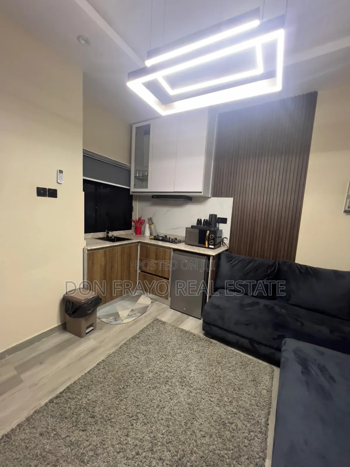 1 Bed Parlor Short Let in Ikolaba Estate Agodi Gra Area in Bodija