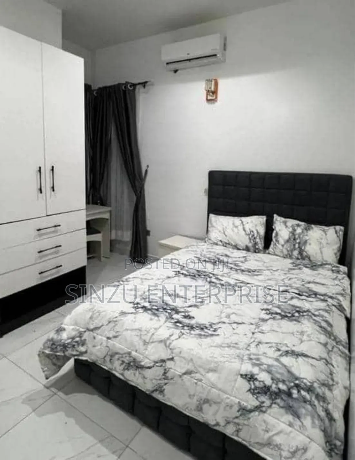 Room for Weekly Stay in Chevron