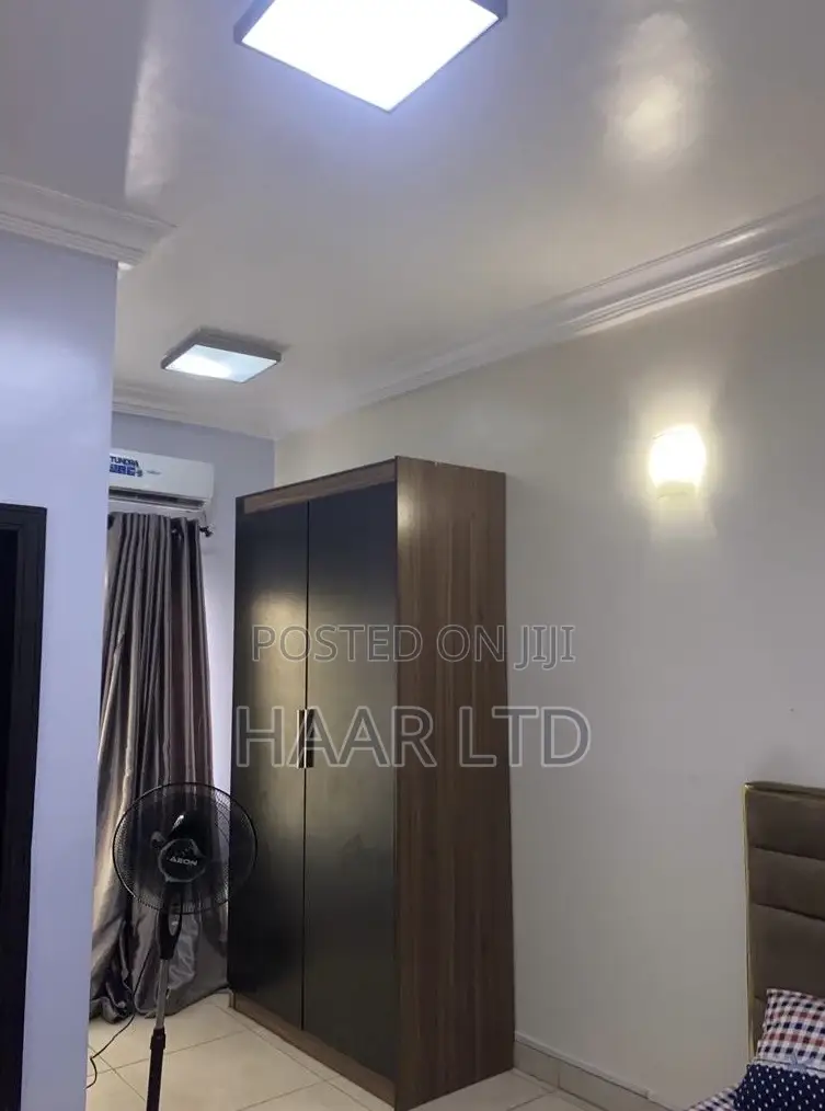 Equipped Room Shortlet With 24hrs Light Wifi and Pool in Lekki Phase 2
