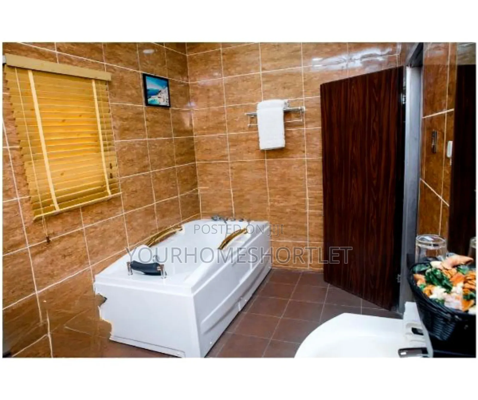 6 Bedrooms Duplex Self Compound That Allows Get Together in Ikeja GRA