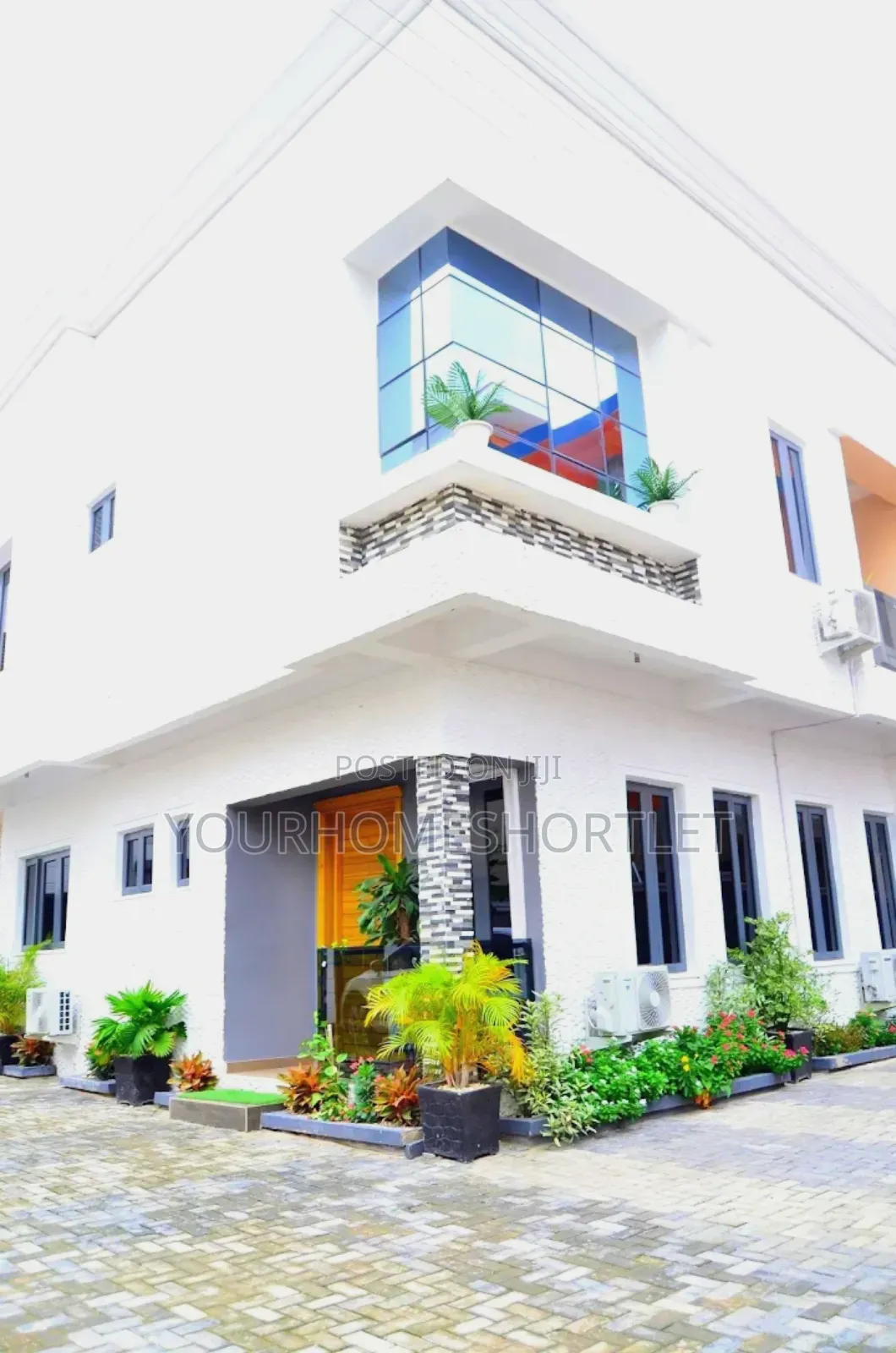 Luxury 3 Bedroom Duplex (Self Compound) With Outdoor Jacuzzi in Ikeja GRA