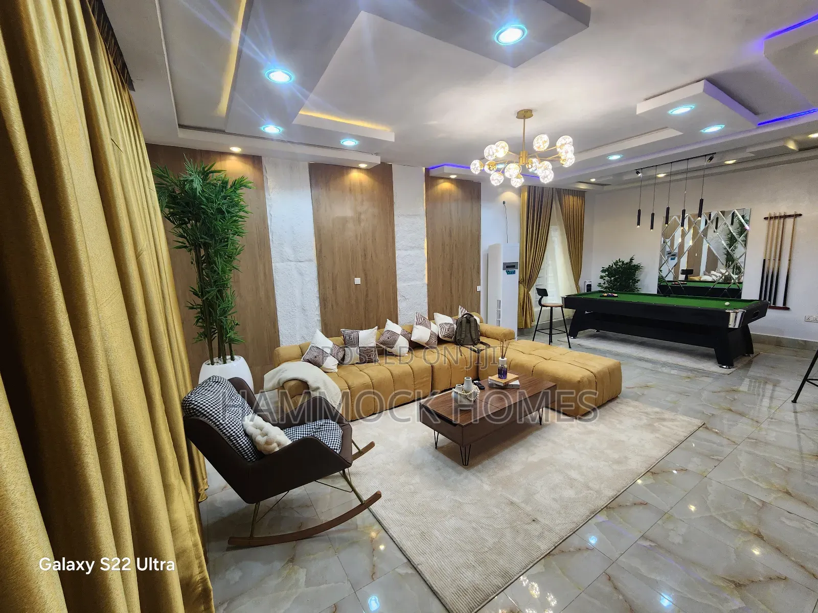 Tastefully Furnished Luxurious 3-Bedroom Flat at Bodija in Bodija