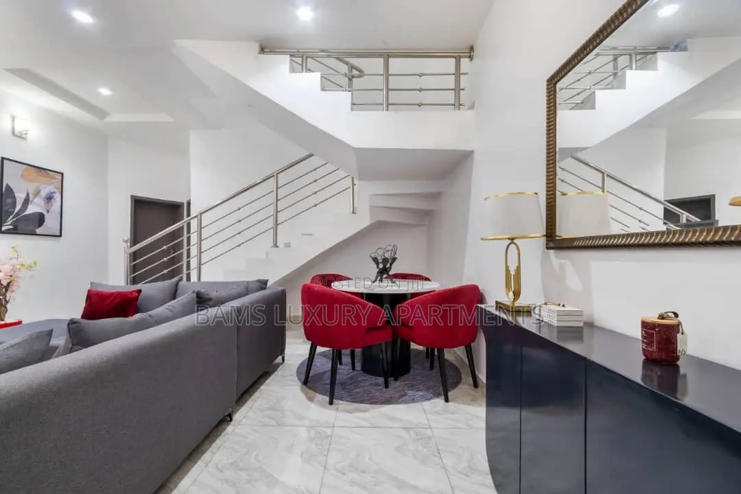 Executive Apartment With Ps5 in Chevron