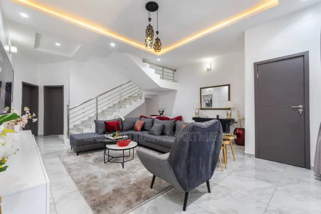 Executive Apartment With Ps5 in Chevron