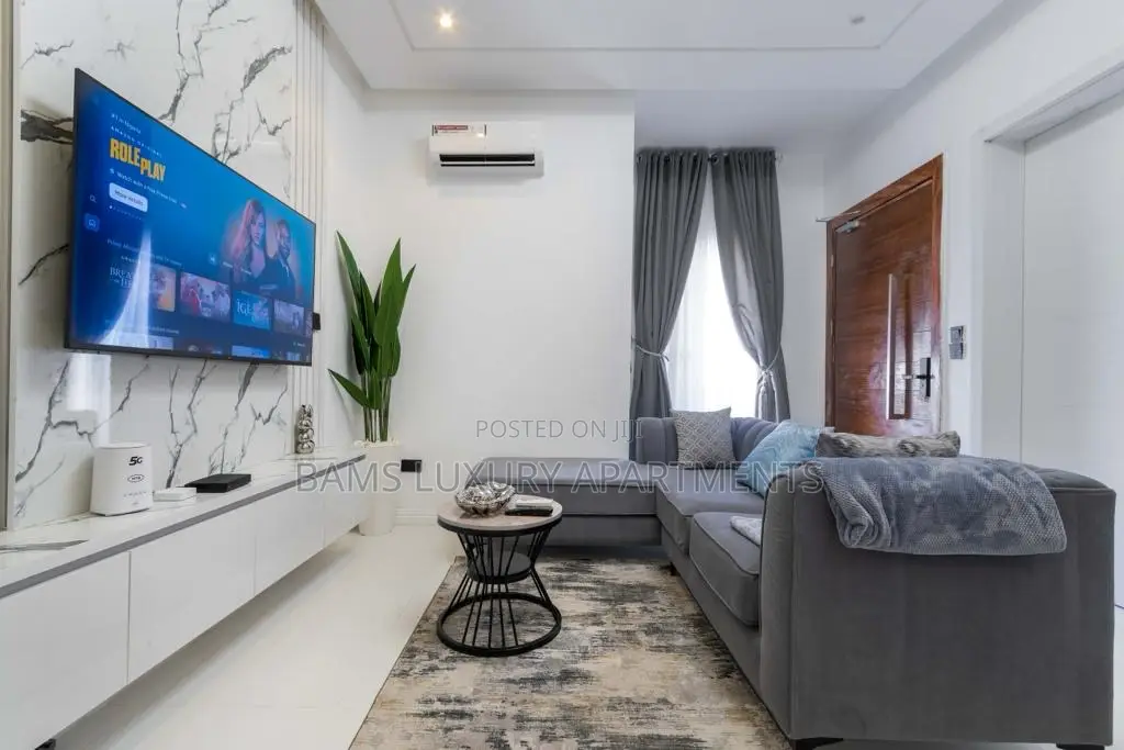 Premium 1 Bedroom With Pool and Gym at Ikate Platinum Way in Ikate