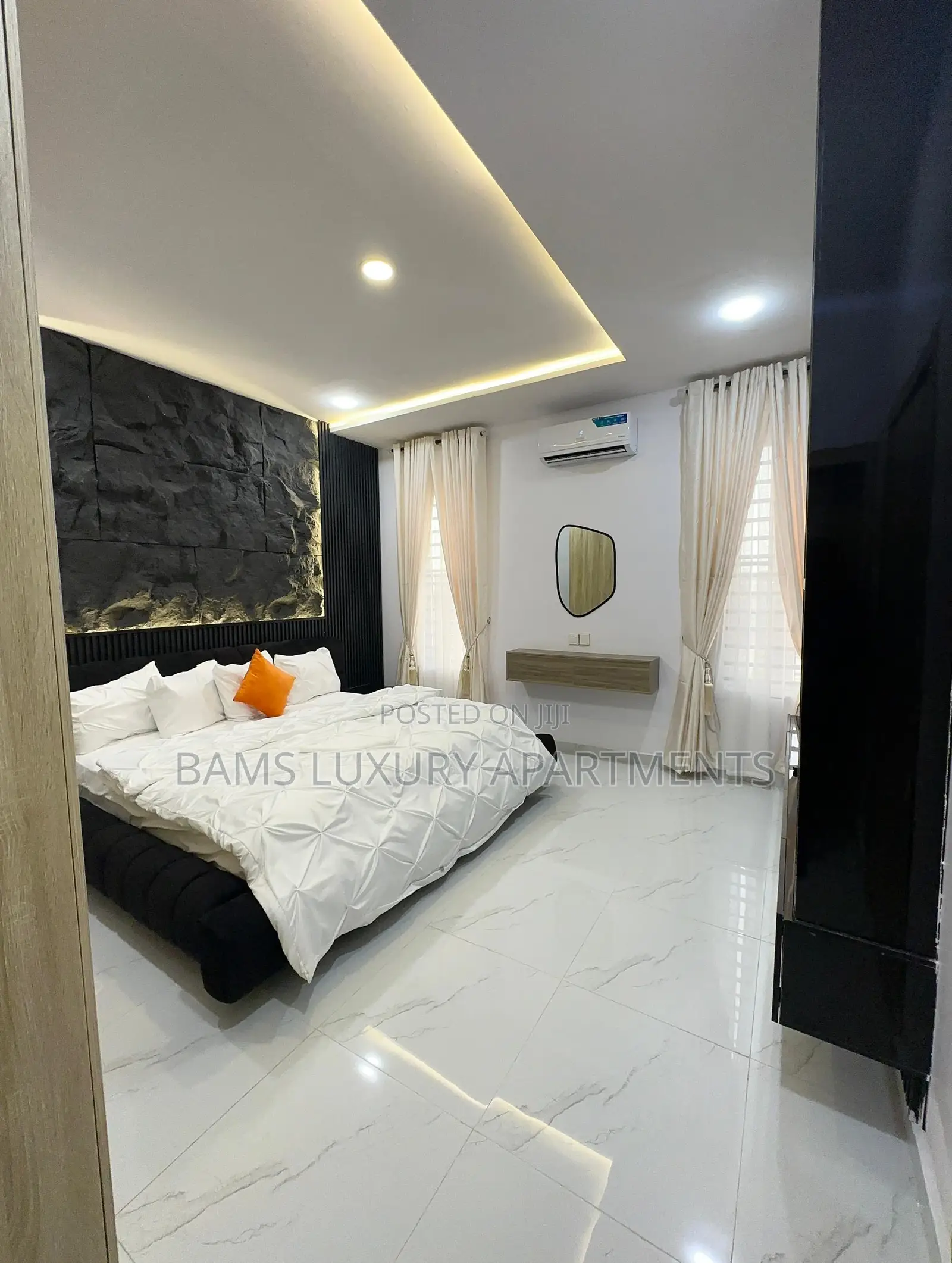 Luna Apartment With Cinema and Ps5 in Lekki Phase 1