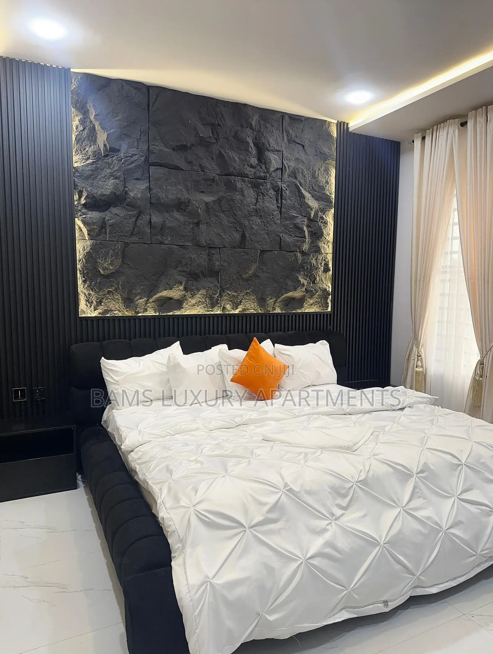 Luna Apartment With Cinema and Ps5 in Lekki Phase 1