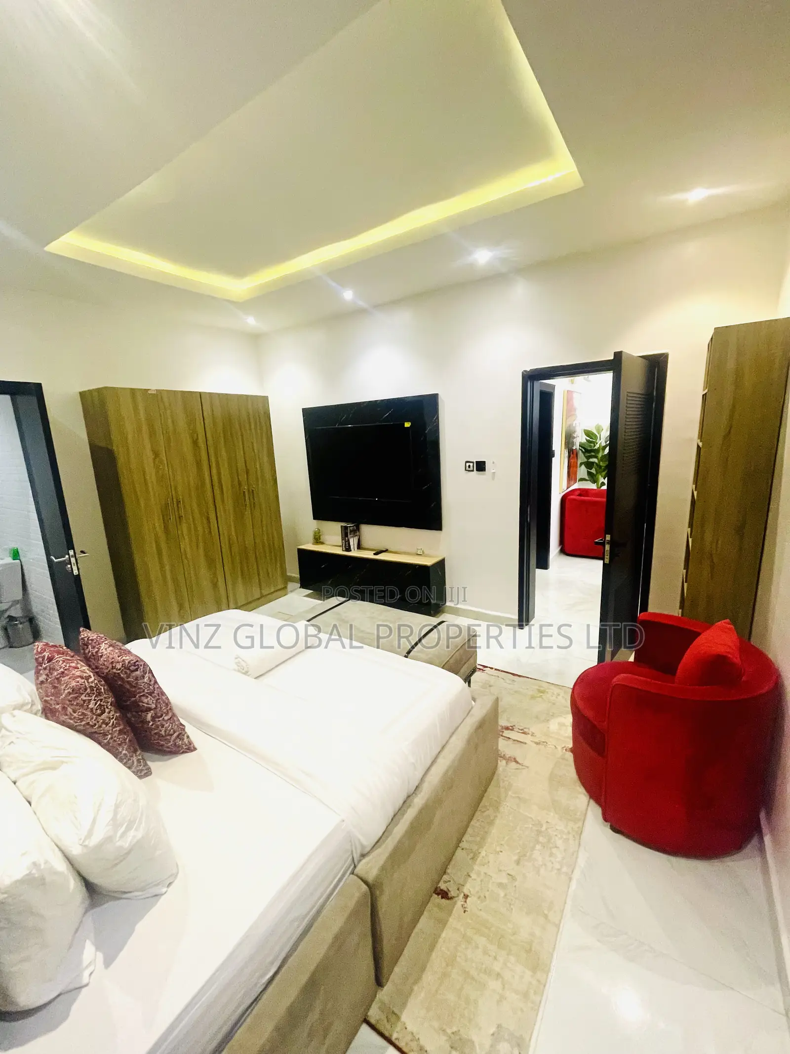 Luxury 2 Bedroom Apartment With Swimming Pool in Lekki