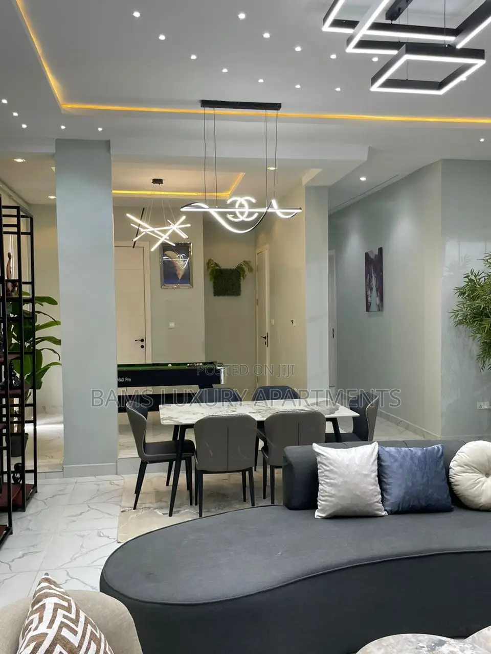 Spacious 2bed Apartment With Snooker Board Soccer Table in Ikate