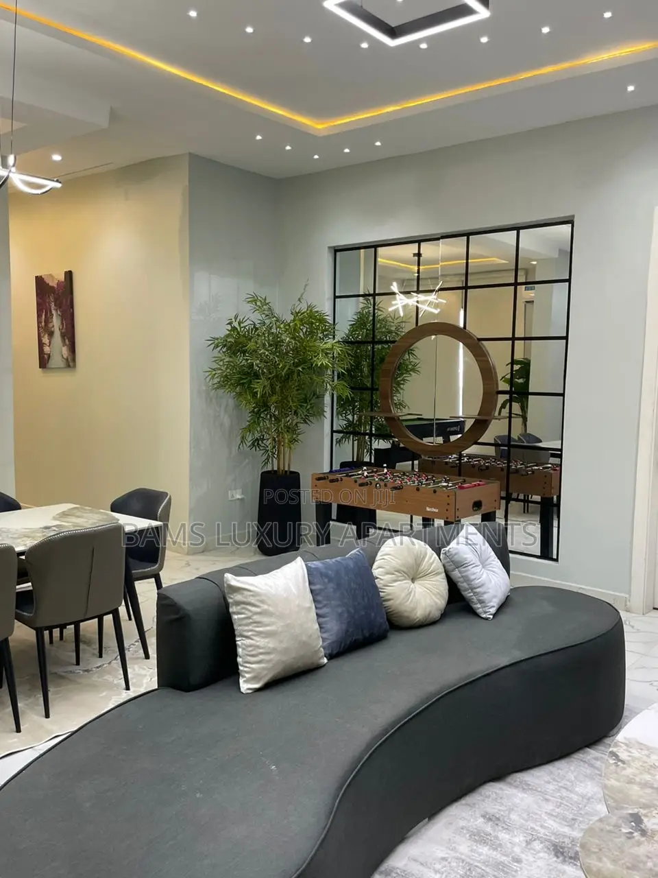 Spacious 2bed Apartment With Snooker Board Soccer Table in Ikate