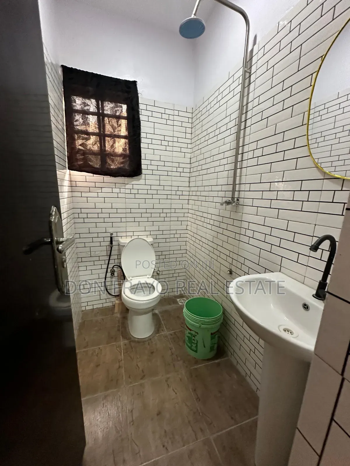 Studio Room Service Apartment at Bembo Rd Apata Ibadan in Apata
