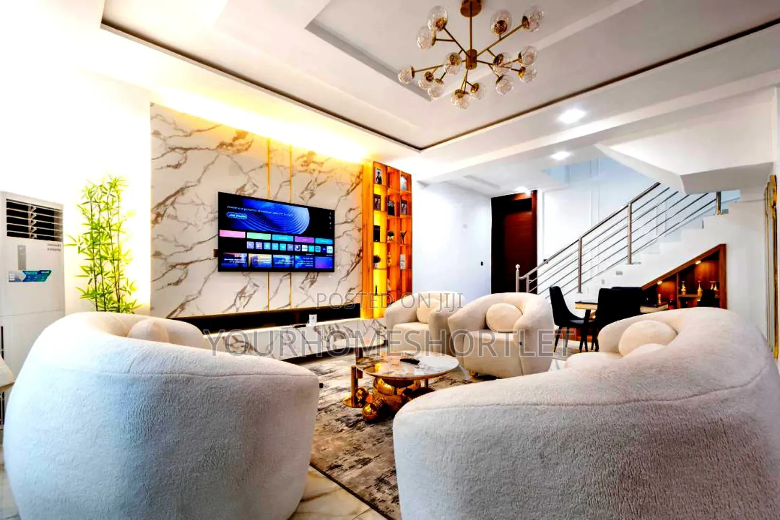 4 Bedroom Apartment With Pool and Cinema in Adeniyi Jones
