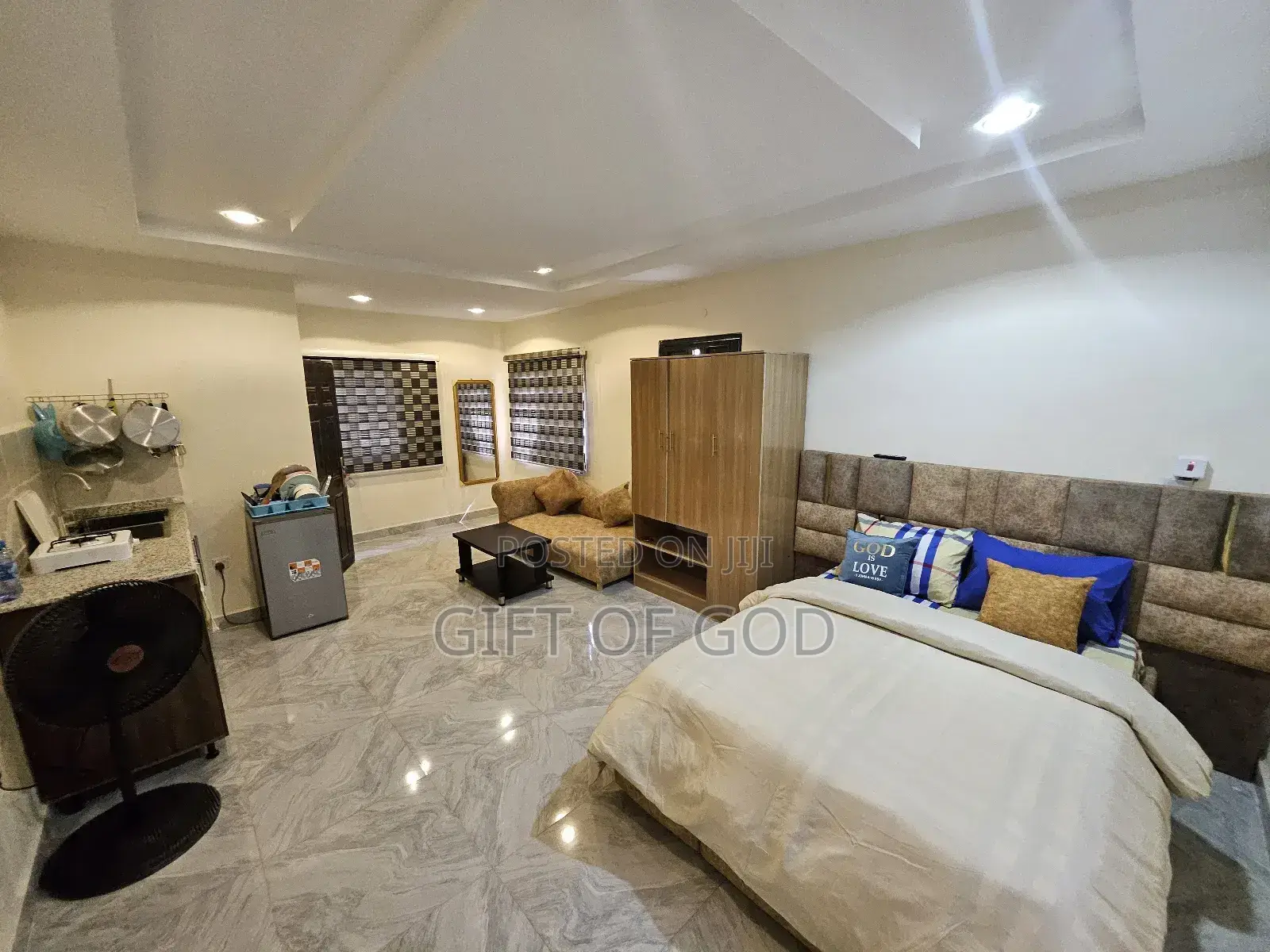Superb Shortlet in Gwarinpa