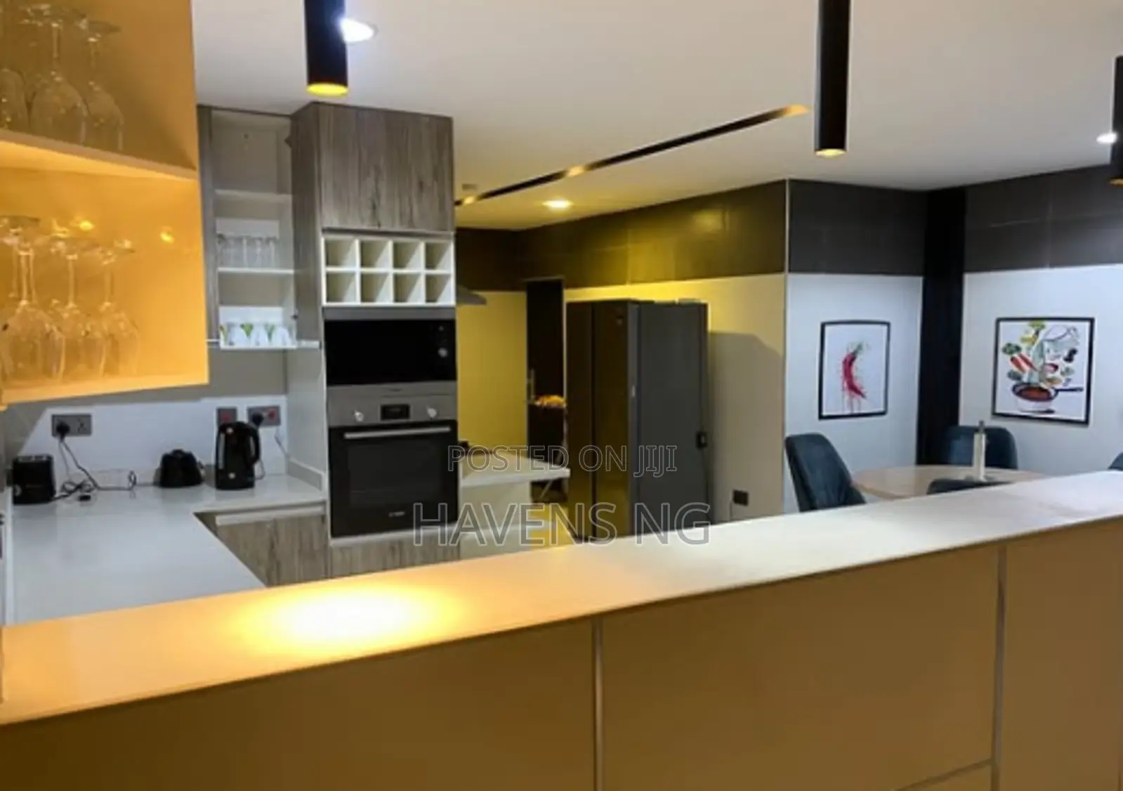 Luxurious 3-Bedroom Apartment With Waterfront View in Awolowo Road