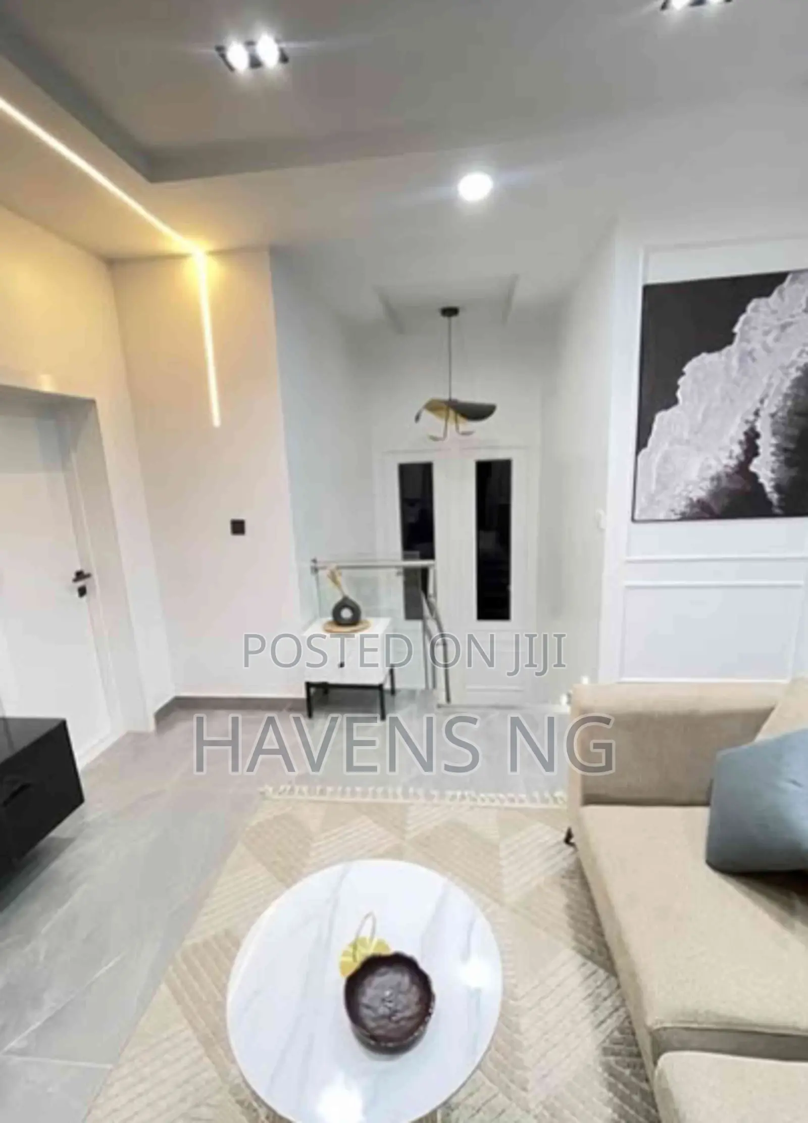 Luxury 2-Bedroom Beachfront Maisonette in Ikate-Elegushi