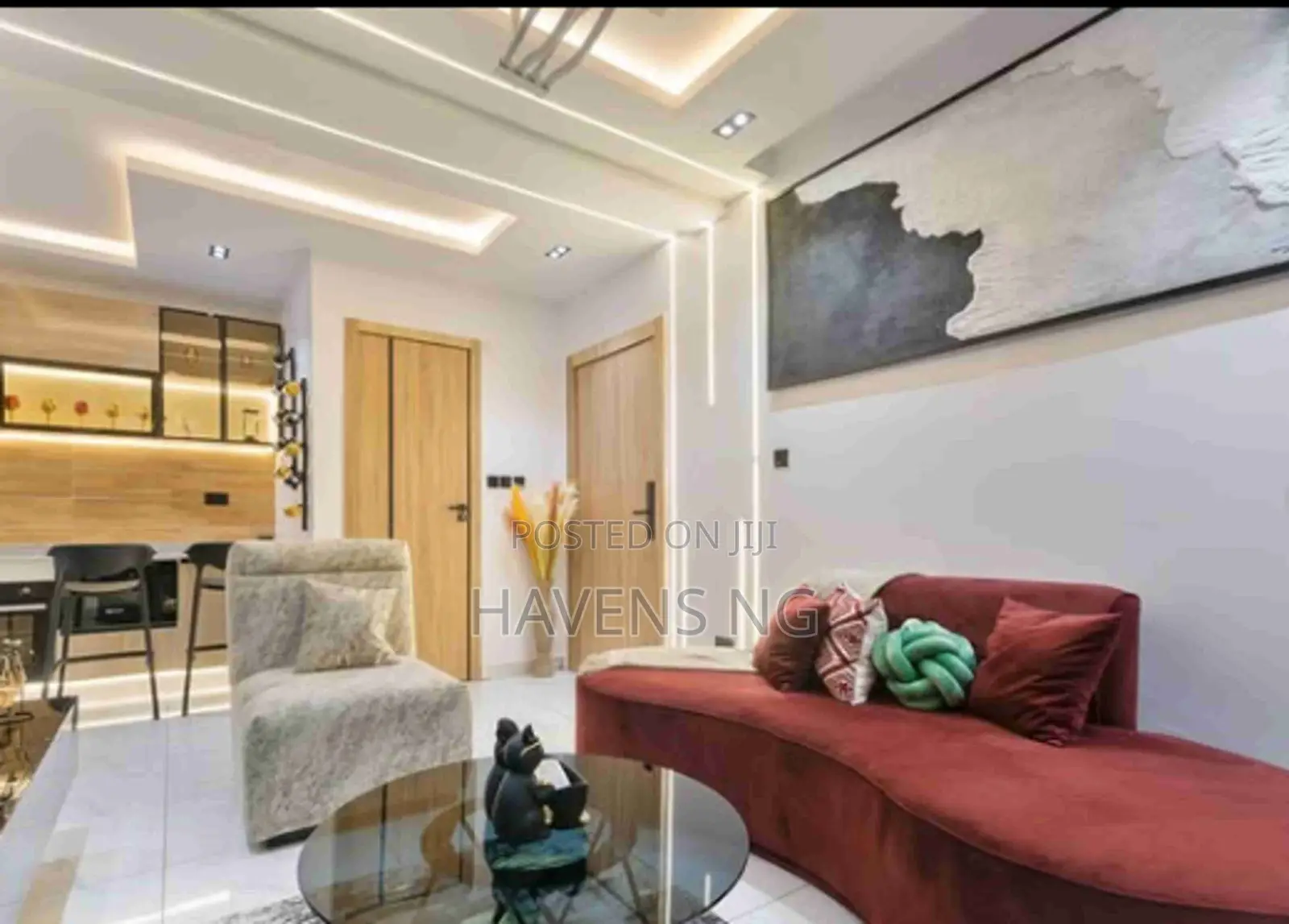 Luxury 1-Bedroom Apartment With PS5 in Ologolo