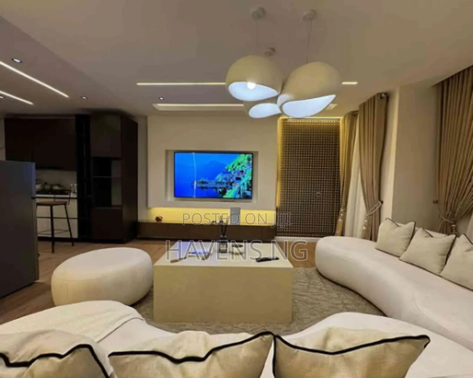 VINEYARD: Exquisite 3-Bedroom Terrace With PS5 in Ikate