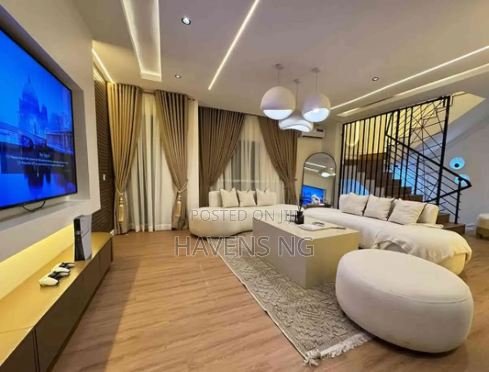 VINEYARD: Exquisite 3-Bedroom Terrace With PS5 in Ikate