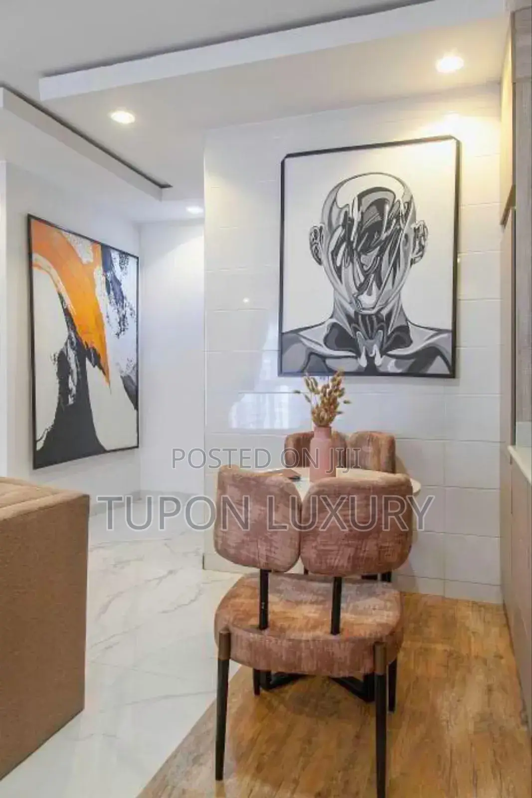 Luxury 1bedroom Apartment With Office Space, Pool and Gym in Lekki Phase 1