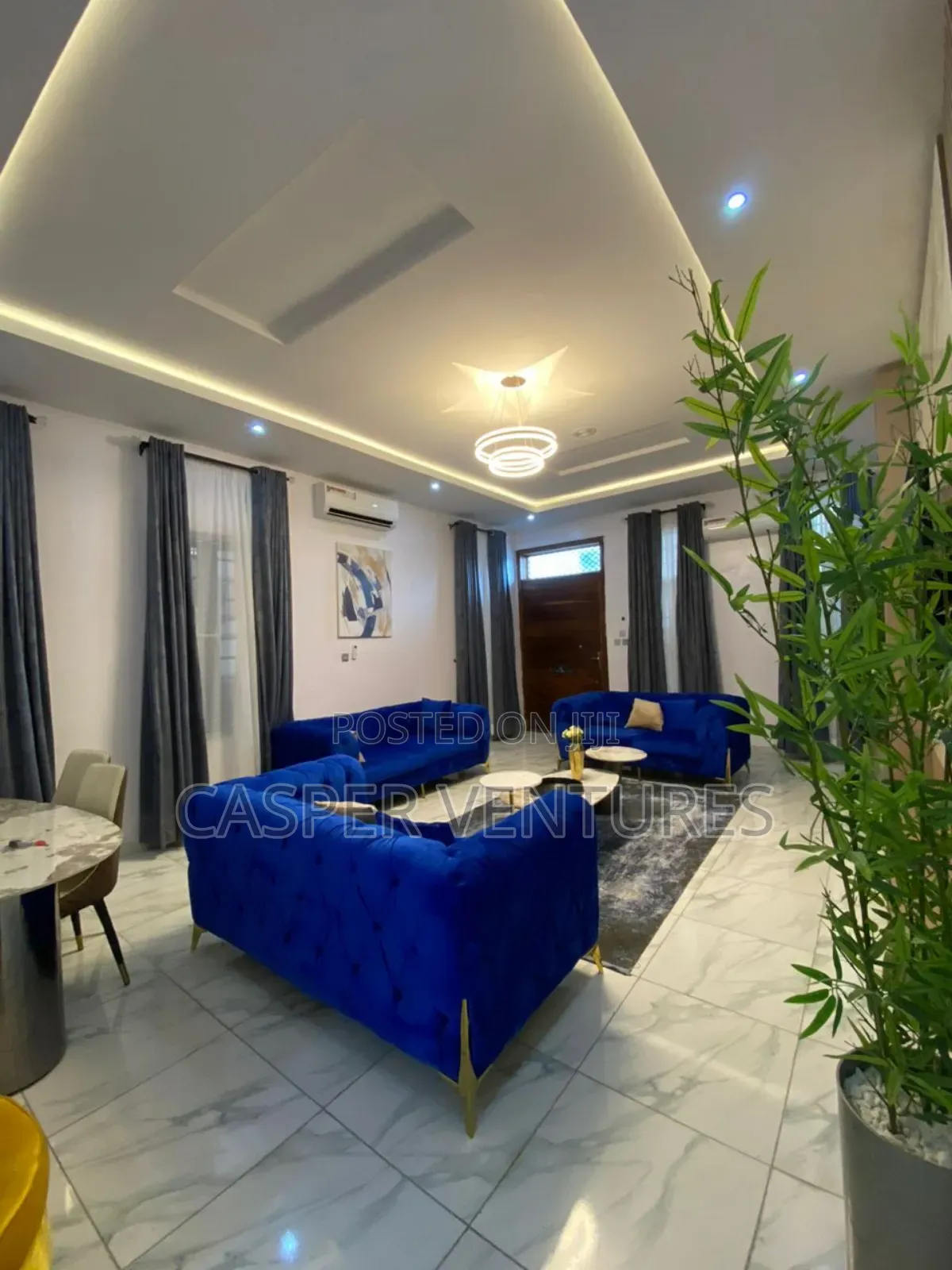 Spacious and Colorful Apartment in Lekki Phase 2