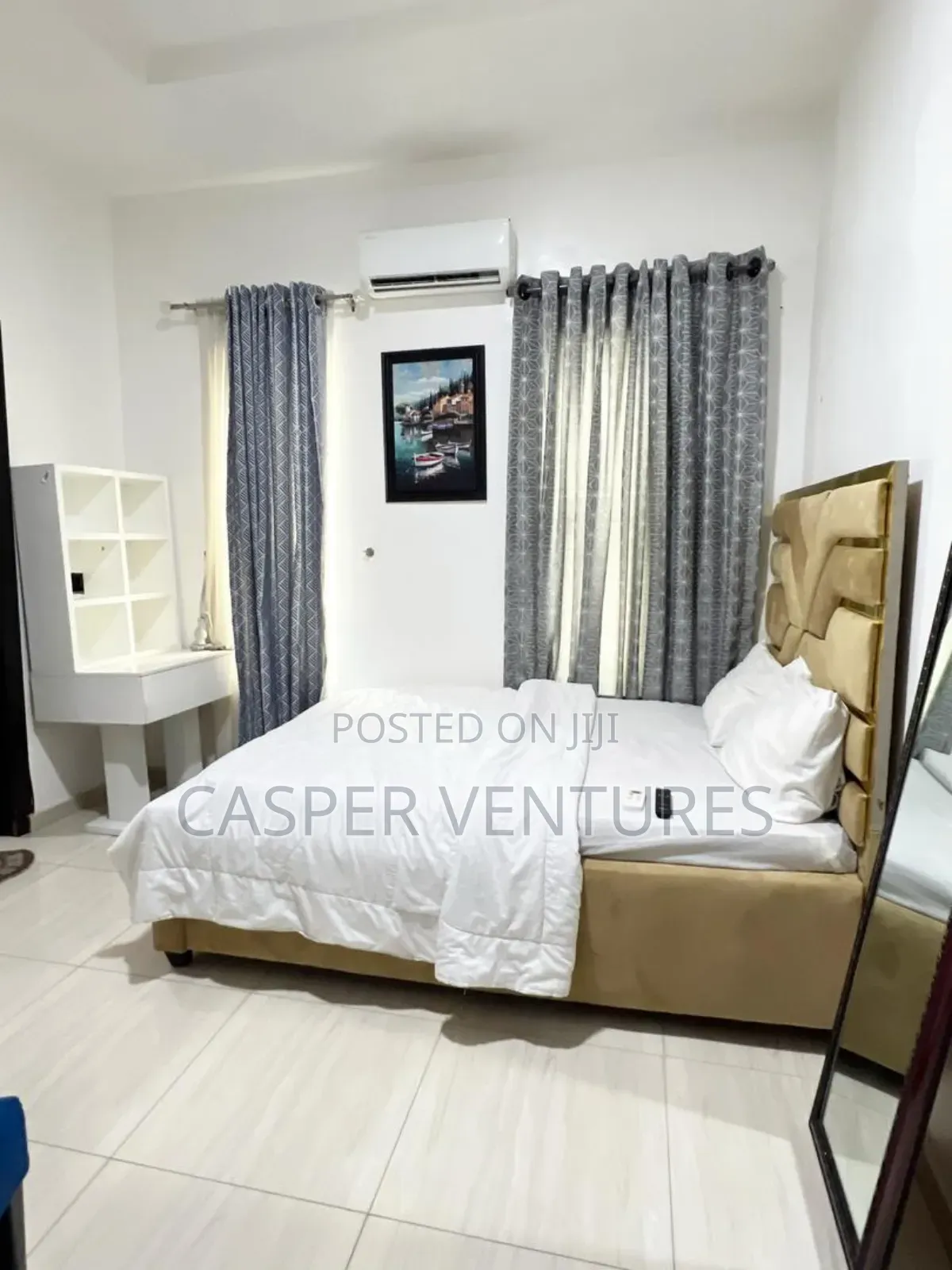 Spacious and Ecstatic Apartment in Agungi