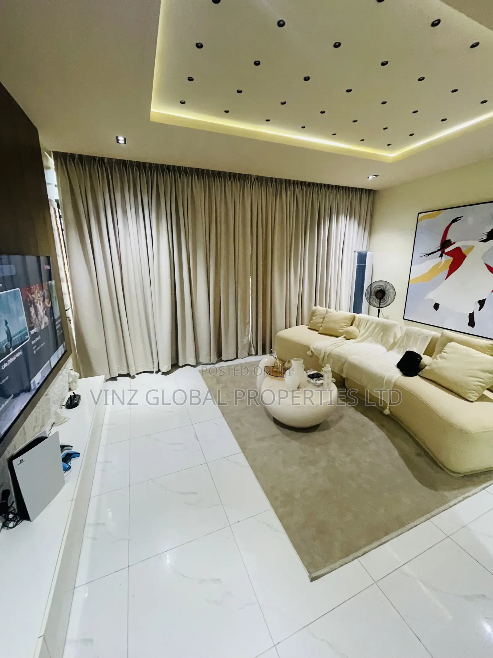 Newly Built 2 Bedroom Apartment With 24hrs Power Ps5 in Lekki