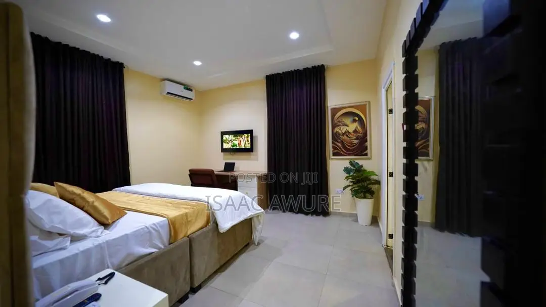 Beautiful and Cozy One Bedroom Apartment in Sangotedo