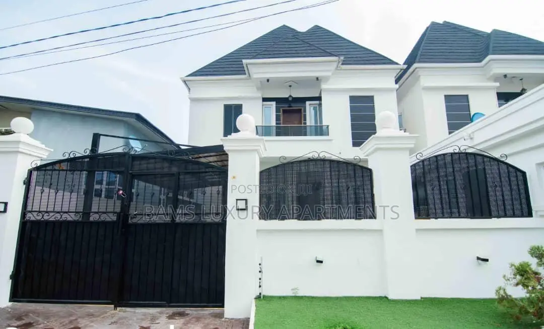 4 Bed Self Compound Duplex With Ps5,Snooker and Tennis in Chevron