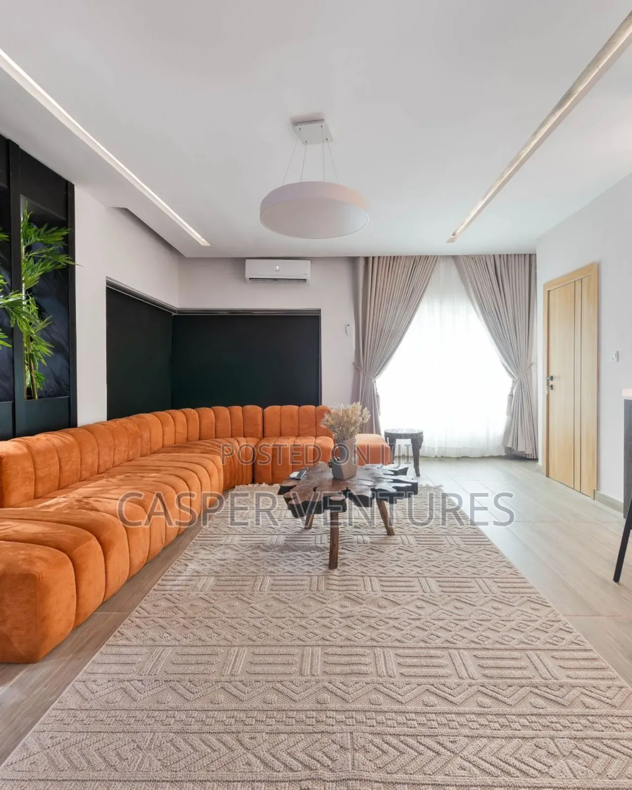 2bed Flashy Apartment in Ikate