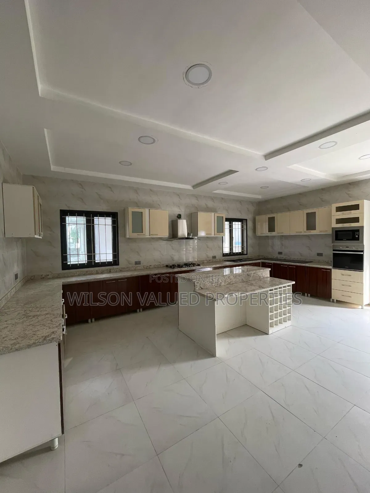 5bdrm Duplex in Lekki for sale in Lekki