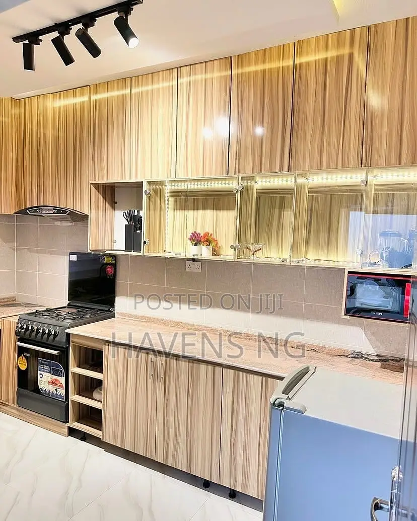 Experience Luxury in This 2-Bedroom Apartment in Jahi