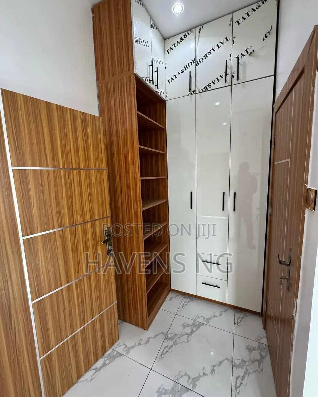 5-Bedroom Fully Detached Duplex for Sale in Ajah, Lekki in Lekki Phase 1