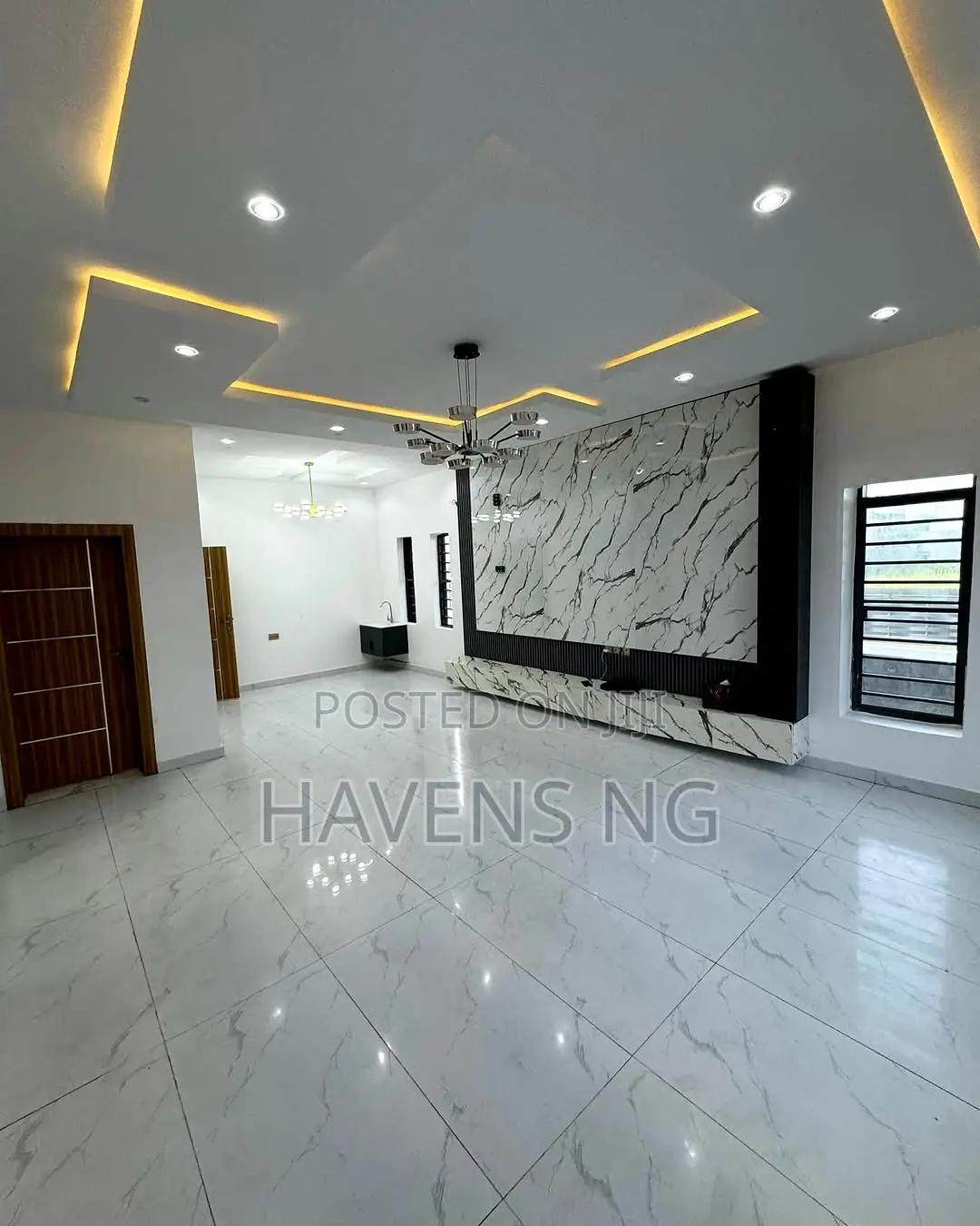 5-Bedroom Fully Detached Duplex for Sale in Ajah, Lekki in Lekki Phase 1
