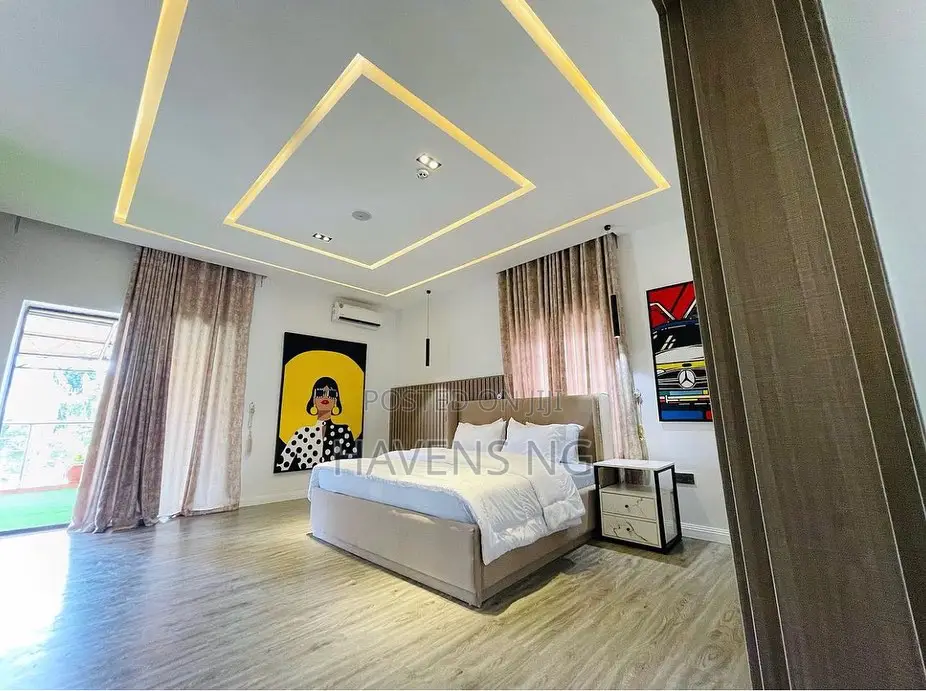 Luxurious 1-Bedroom Penthouse Condo in Maitama, Abuja in Maitama