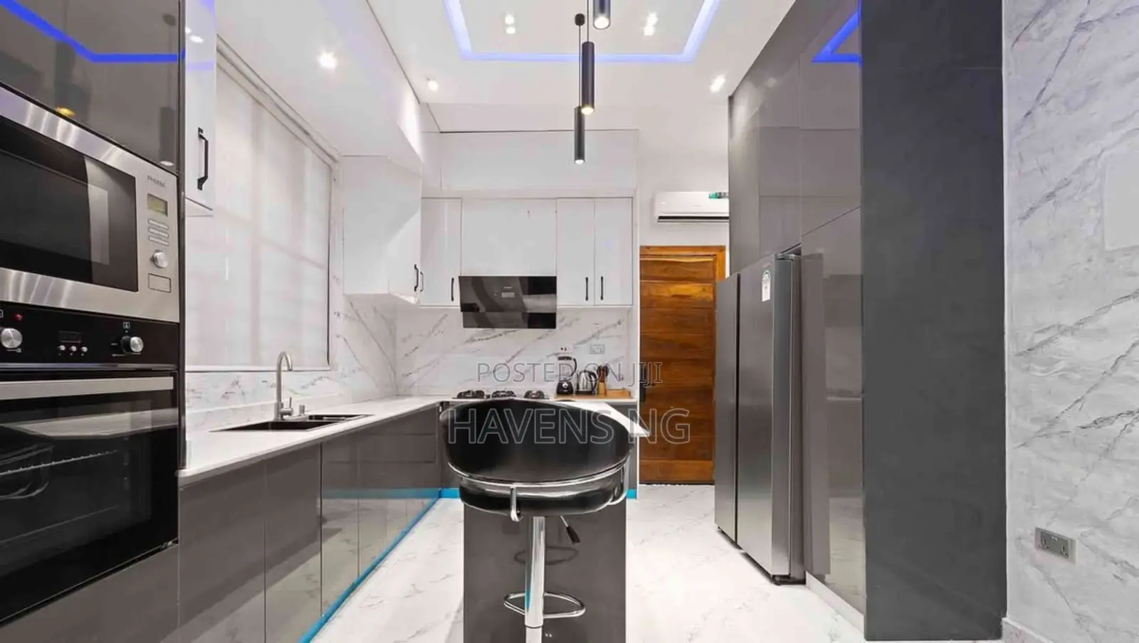 Posh 5-Bedroom Smart Duplex in Ologolo, Lekki in Ologolo