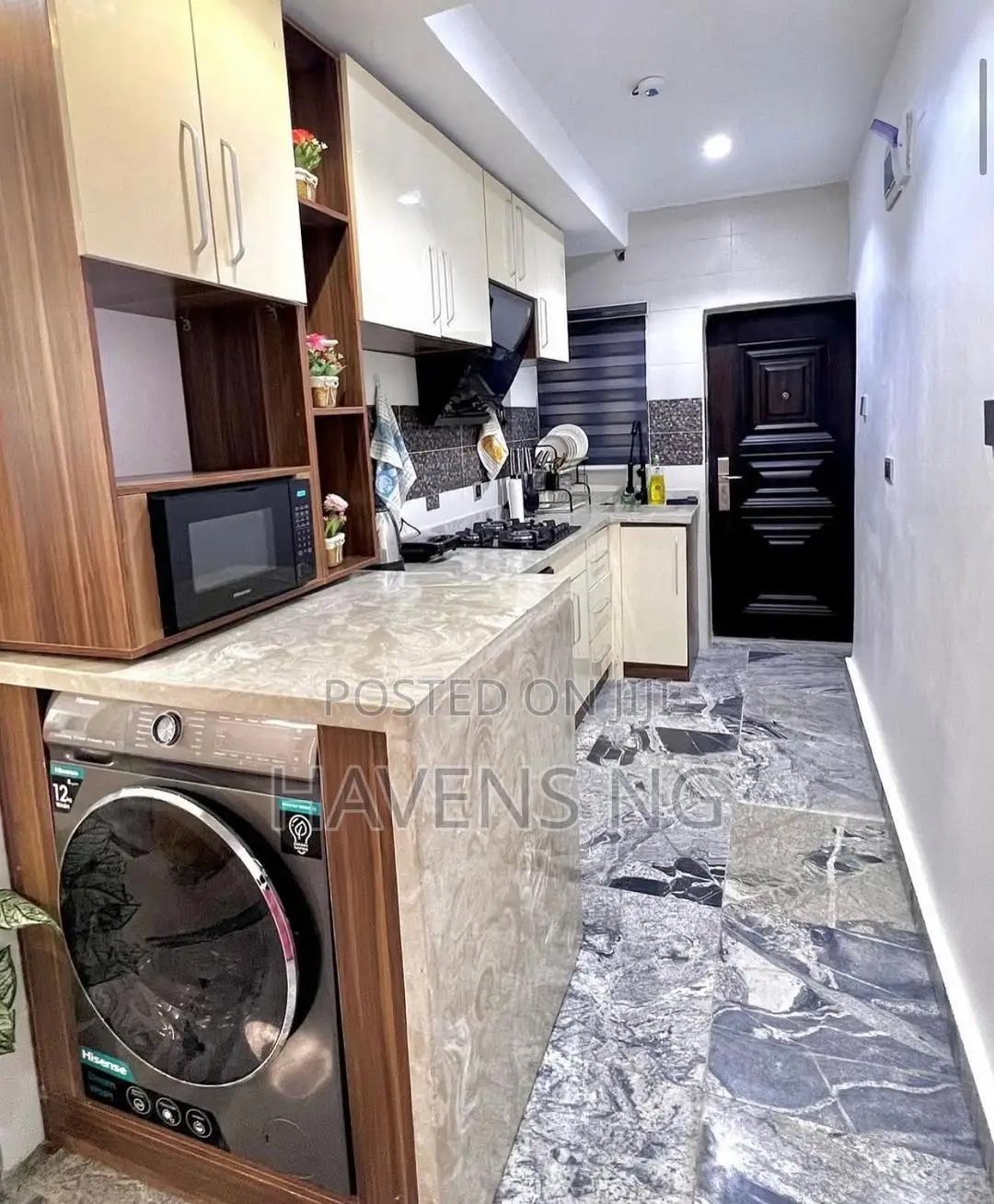 Luxury 1-Bedroom Apartment in Jahi, Abuja. in Jahi