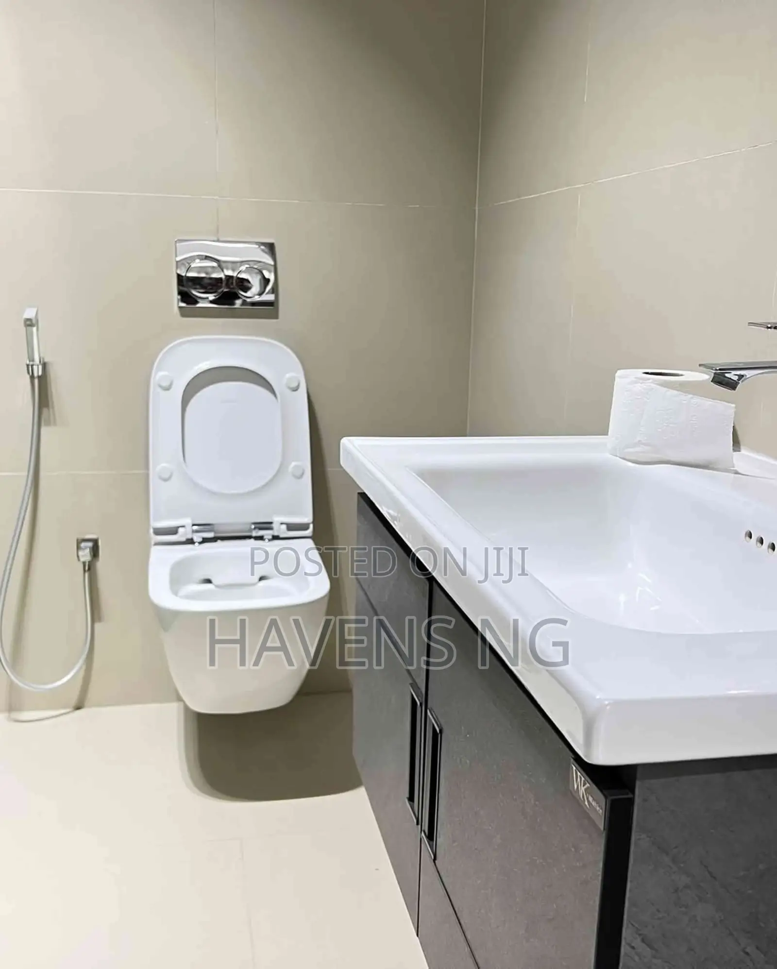 Luxury 2-Bedroom Penthouse in Ikate in Ikate