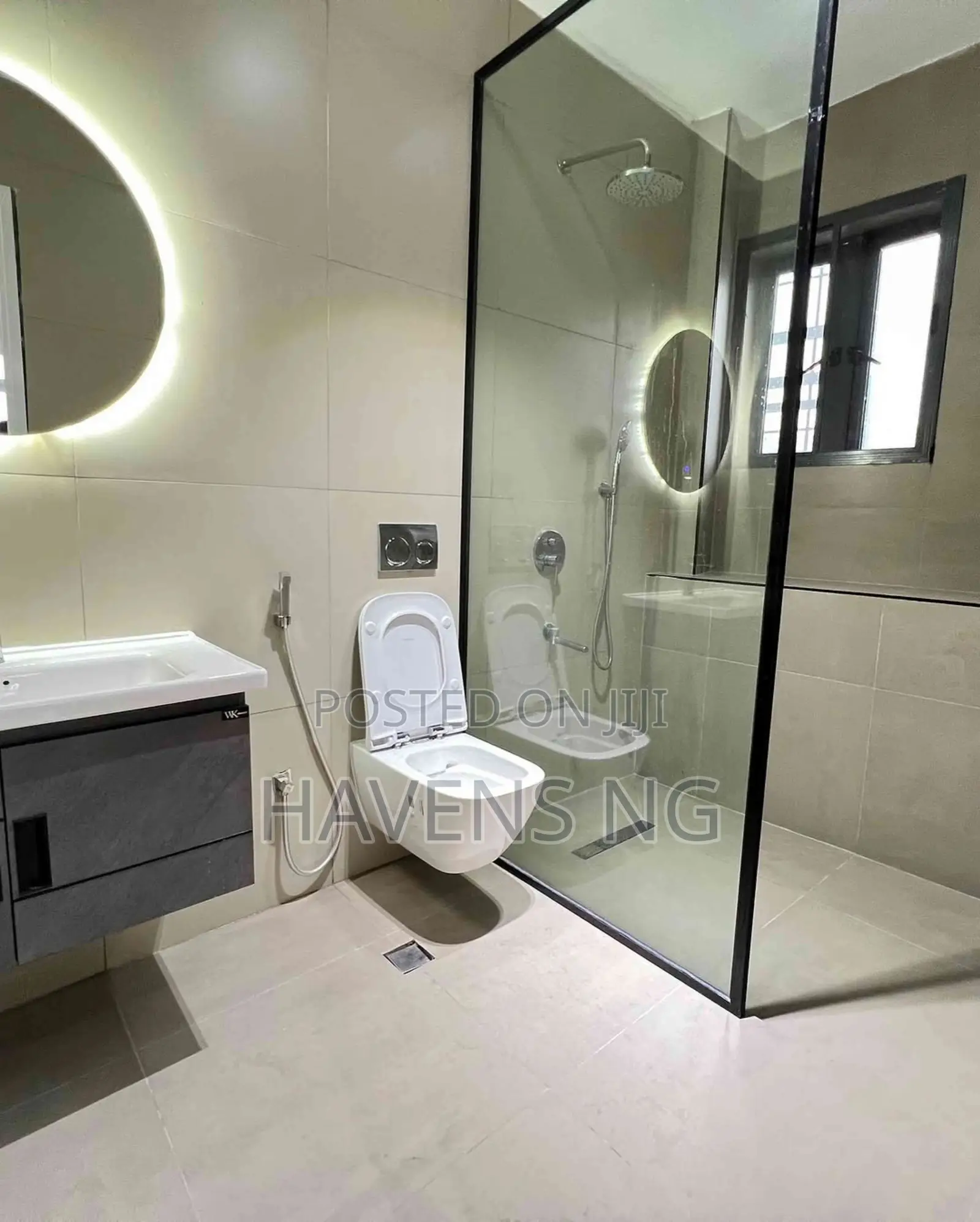 Luxury 2-Bedroom Penthouse in Ikate in Ikate
