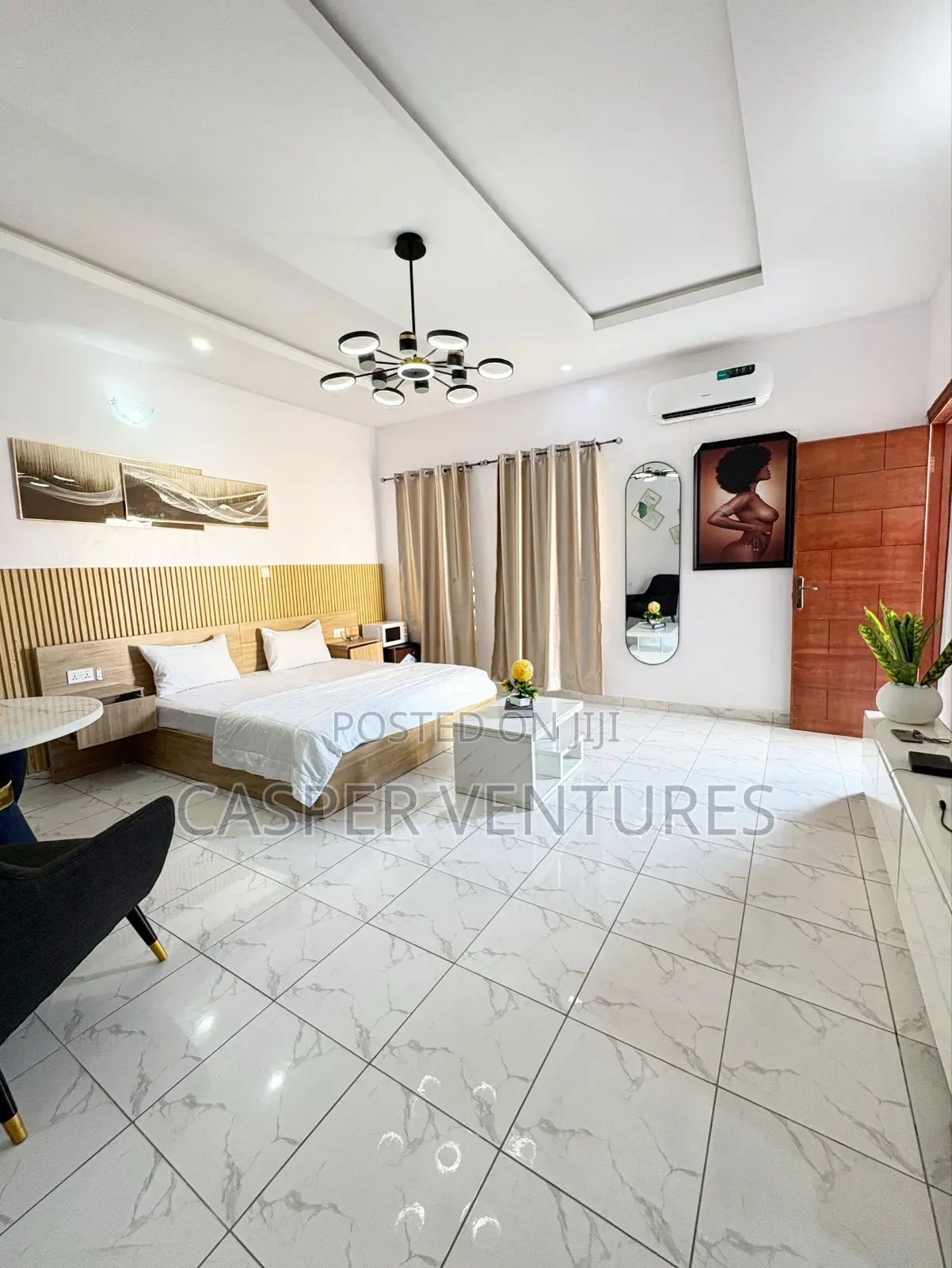Spacious Masterbedroom Shortlet in Ologolo