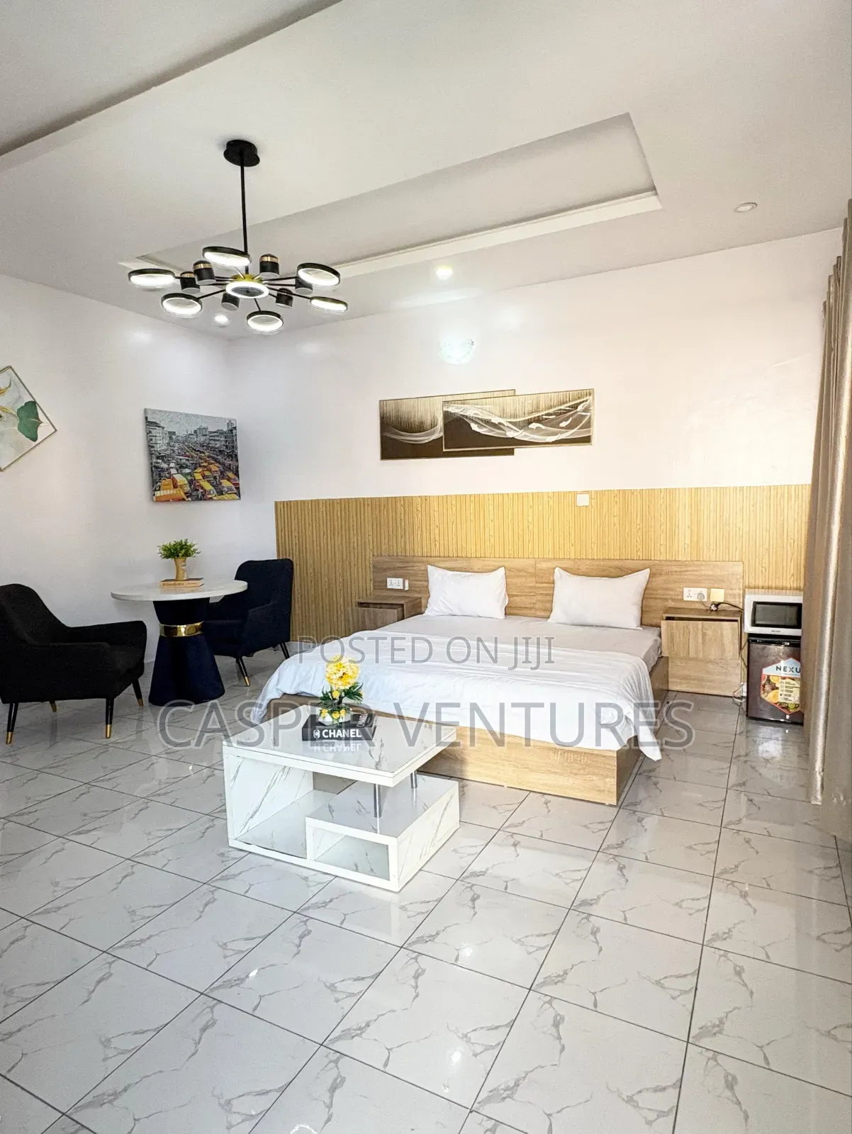 Spacious Masterbedroom Shortlet in Ologolo